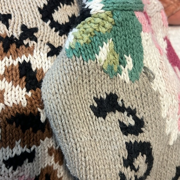 Vintage 1980s Culinane Hand Knit Animal Print Sweater - Picture 7 of 7